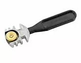 Стеклорез роликовый 3 ролика пласт. ручка (5)